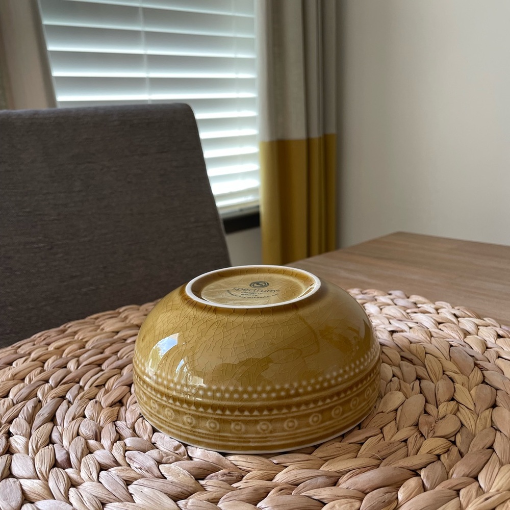 Yellow Patterned Ceramic Bowls - Picture 3 of 4